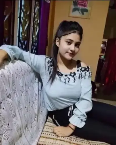 Call Girls Service in Hauz Khas