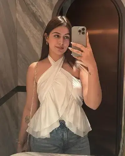 Call Girl Hauz Khas